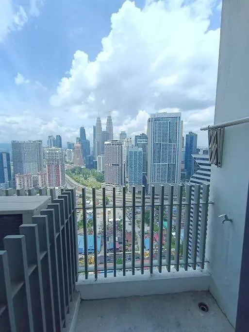 Apartment Col 23A8B Modern Klcc View Studio Kuala Lumpur